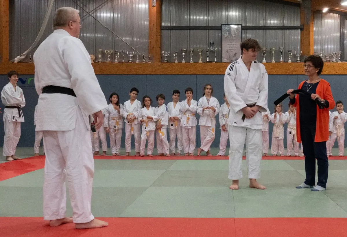 Une ceinture noire pour Hadrien